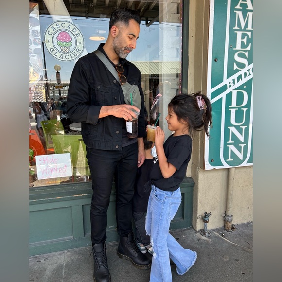 Meet your Posher, Peter - Picture 16 of 16